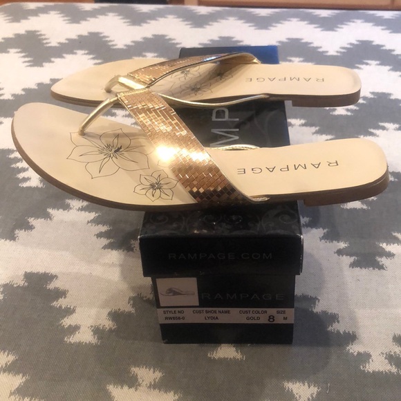 Rampage gold Lydia sandals, size 8M - Picture 8 of 8
